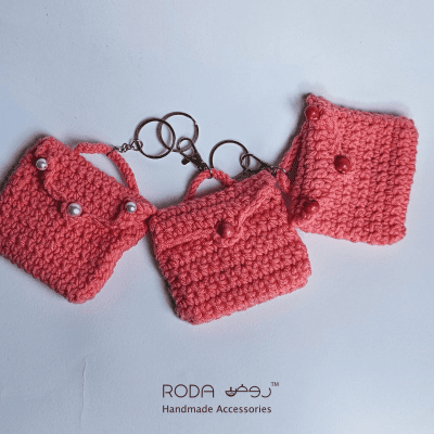 Red and pink crochet coin wallet 