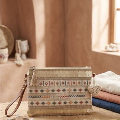 Boho clutch 