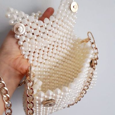 شنطة لولى اوف وايت   