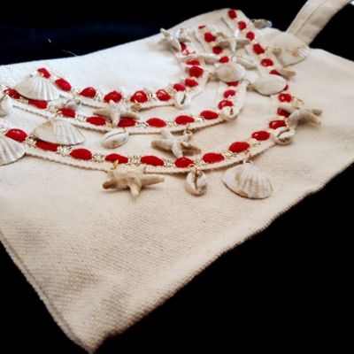 Linen seashell clutch