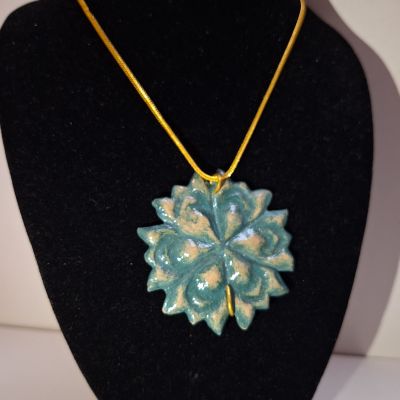 Ceramic necklace 