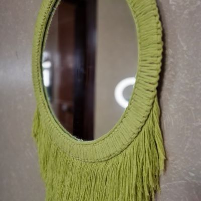 مراية حائط من نسيج النول اليدوي 