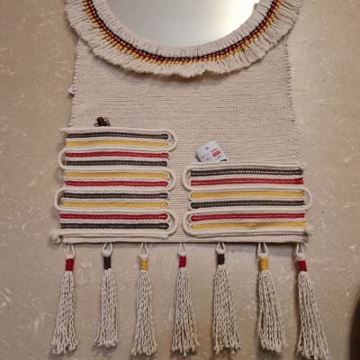 مراية حائط من نسيج النول و خيوط القطن 