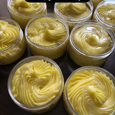 Body butter to moisturize