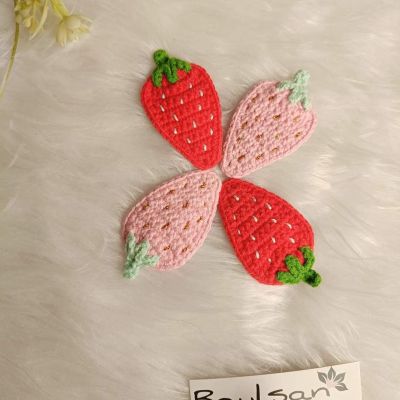 اتنين كلبس شعر .. فراولة