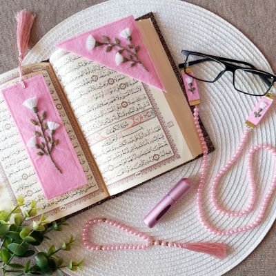 مجموعة فواصل الكُتب 📚