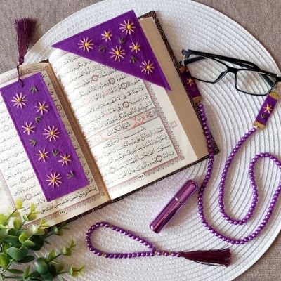 مجموعة فواصل الكُتب 📚