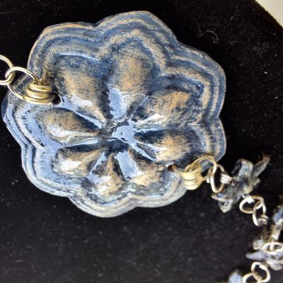 Ceramic necklace 