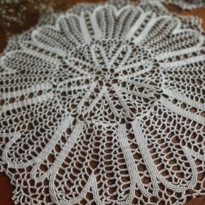 مفرش كروشيه دائرى