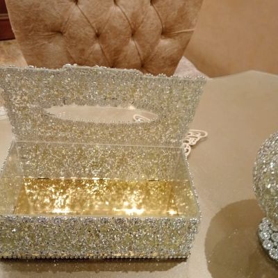 علبة مناديل