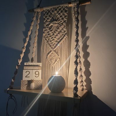 جدارية مكرمية برف خشب 