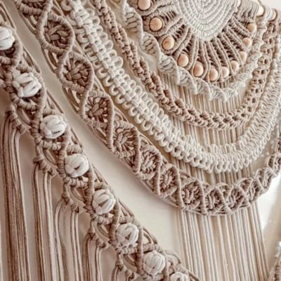 معلقه مكرميه 