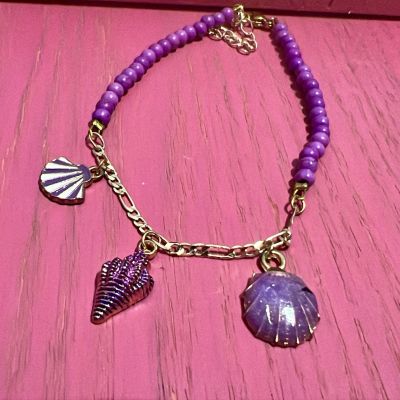 خلخال من الحجر مع نجوم