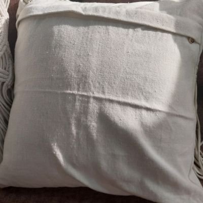 كوشن مكرمية باللون المينت 