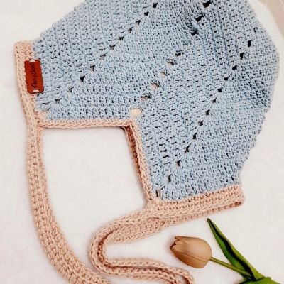 Trendy crochet bag