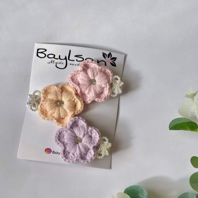 ٣ مشبك.. وردات باستل