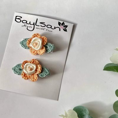 اتنين مشبك.. وردة ستان