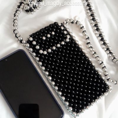 جراب موبايل لولى اسود مطعم بالفضى 