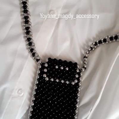 جراب موبايل لولى اسود مطعم بالفضى 