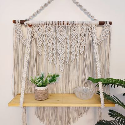 جدارية مكرمية برف خشب