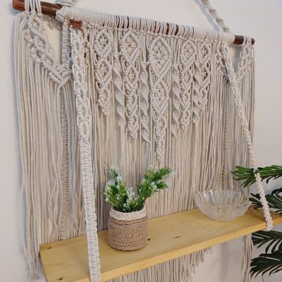 جدارية مكرمية برف خشب