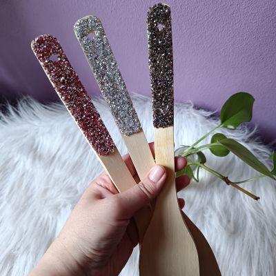 ملاعق خشبيه بالاستراس 