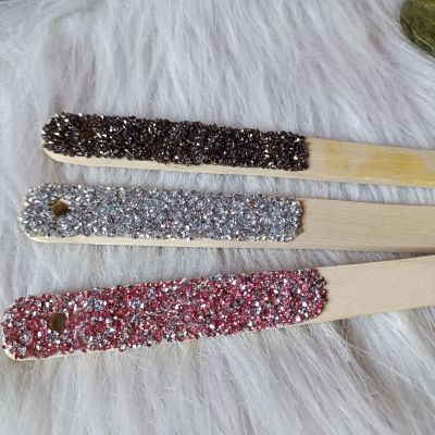 ملاعق خشبيه بالاستراس 