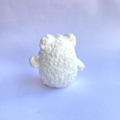 Polar bear plushie toy