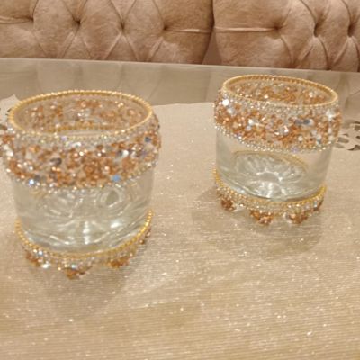 Cups and cups for the niche