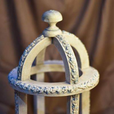 فانوس بتأثير قديم وعتيق