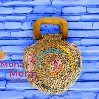 شنطة الوردة الرافيا 