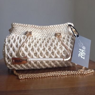 شنطة سواريه 