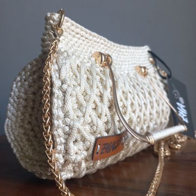 شنطة سواريه 