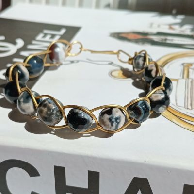 أسورة نحاس بخرز عقيق 