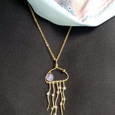 سلسلة نحاس على شكل قنديل البحر 