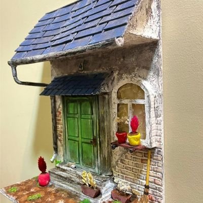 علاقة مفاتيح شكل منزل 