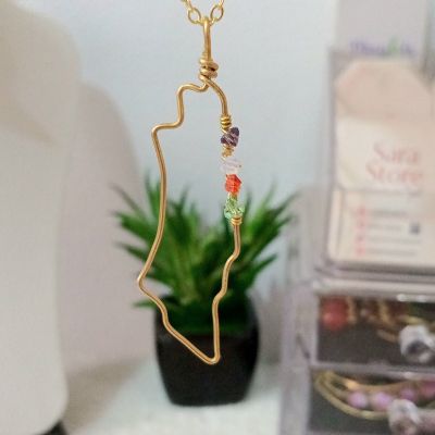 سلسلة نحاس على شكل خريطة فلسطين 