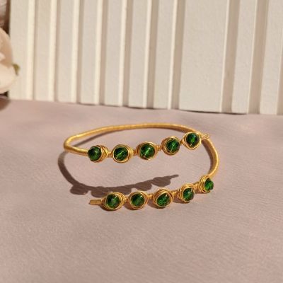 أسورة نحاس بخرز كريستال 