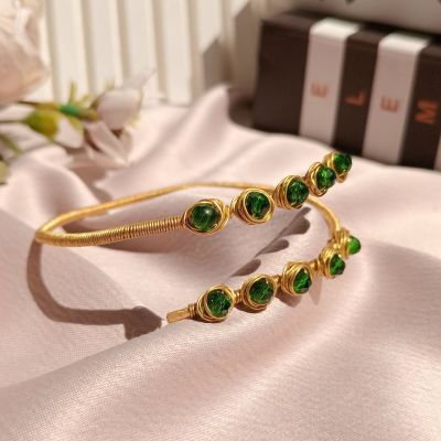 أسورة نحاس بخرز كريستال 