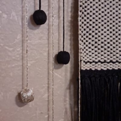 Walldecoration from loom 