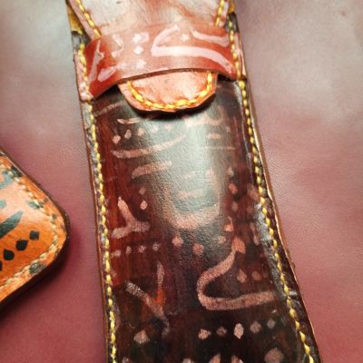 Pencil case with Arabic calligraphy