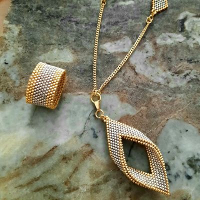 مجموعة ورق الشجر باللون الفضى والذهبى من خرز الميوكى