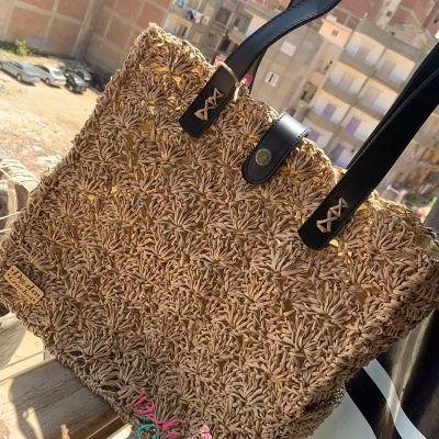 Rafia crochet bag