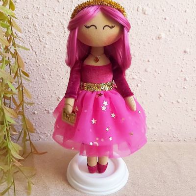 عروسة مُهرة