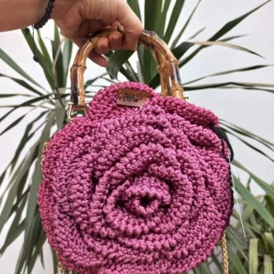 A soiree rose bag