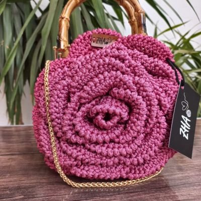 A soiree rose bag