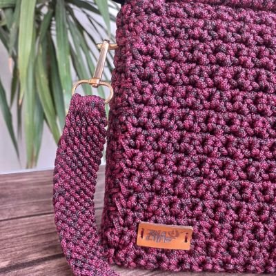 شنطة خروج بيد خشب البامبو