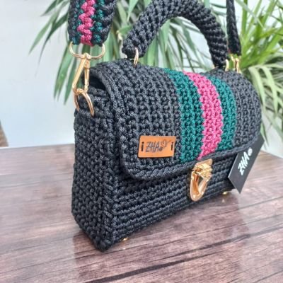 شنطة كروس خروج