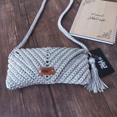 شنطة كروس خروج