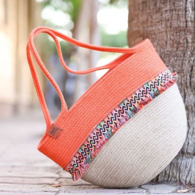 شنطة طائر الكناريا